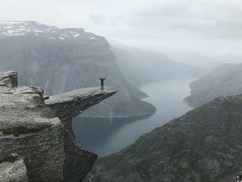 Bir karar bir girişim
